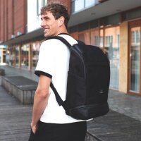 Johnny Urban Finn Large Backpack Black