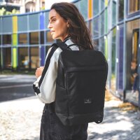 Johnny Urban Finn Medium Backpack Black